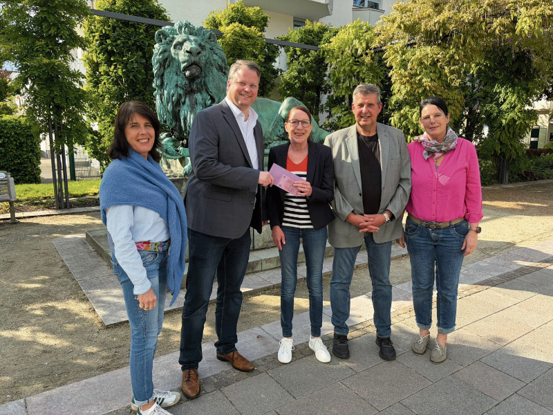 Schützenverein spendet für die Stadt Stiftung Bad L